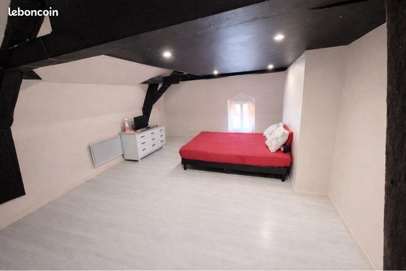 Maison à louer, 80m², Saint-Amand-Montrond