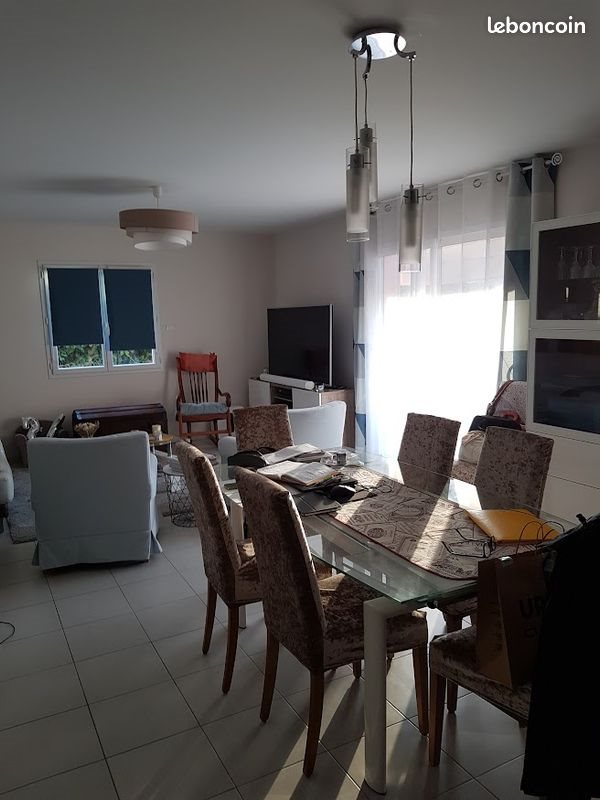 Maison à louer, 100m², Pommiers