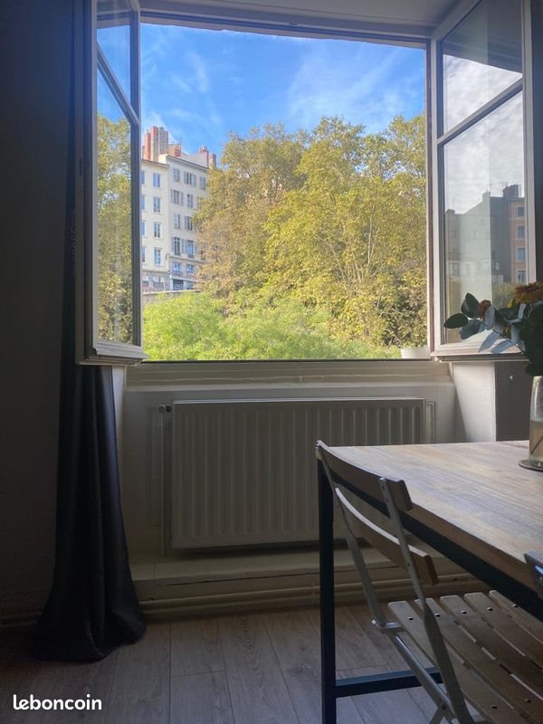 Appartement à louer, 86m², Lyon 1er