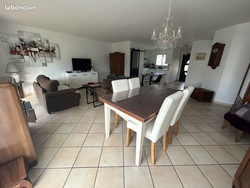 Maison à louer, 89m², Saint-Aubin-de-Médoc