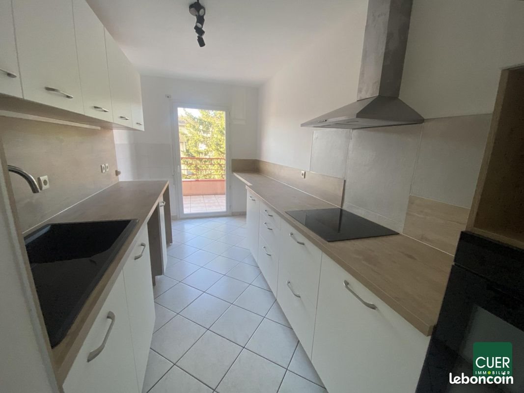 Appartement à louer, 70m², Saint-Péray