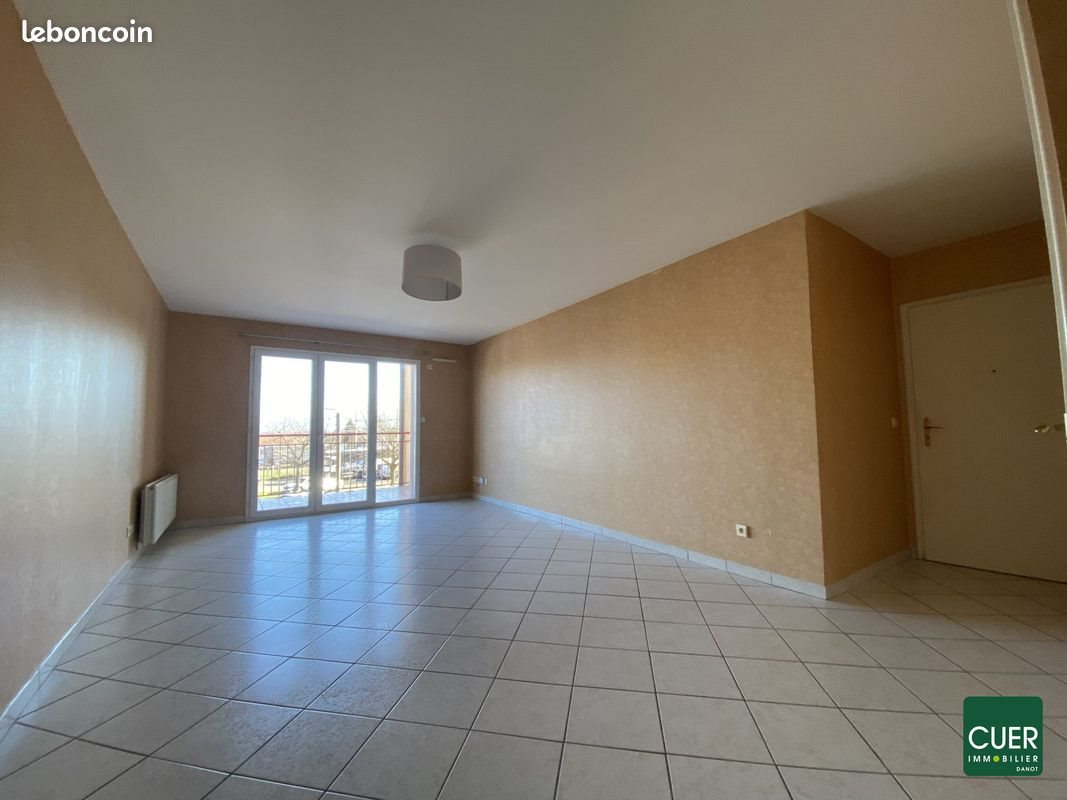 Appartement à louer, 70m², Saint-Péray