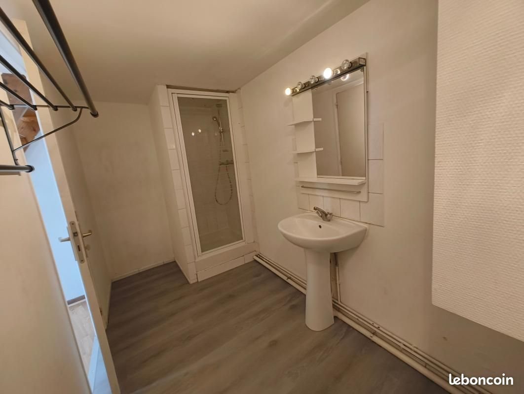 Appartement à louer, 42m², Lille