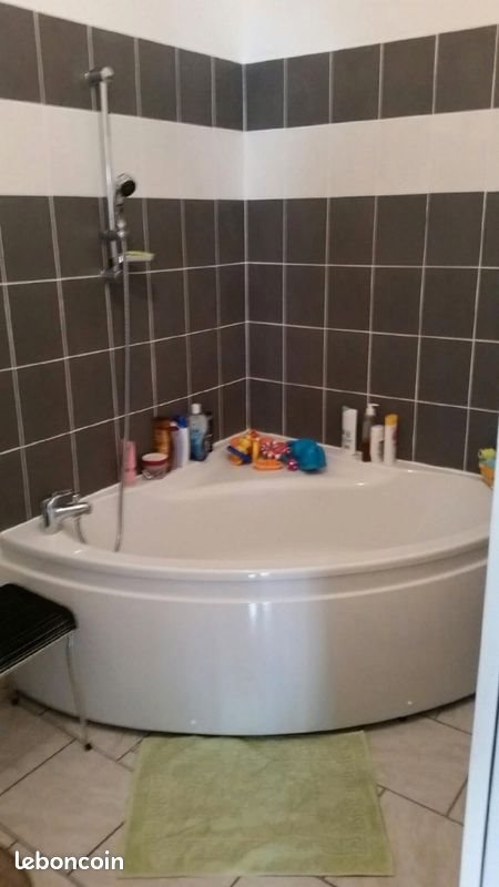 Appartement à louer, 115m², Flaviac