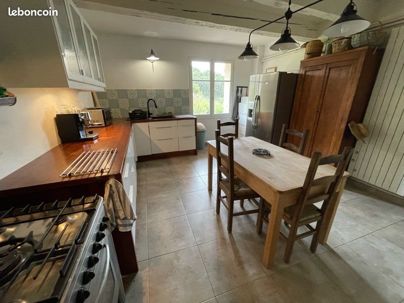 Maison à louer, 140m², Peypin