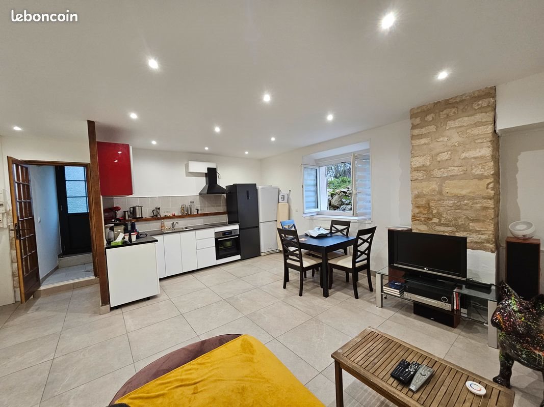 Appartement à louer, 45m², Magny-en-Vexin