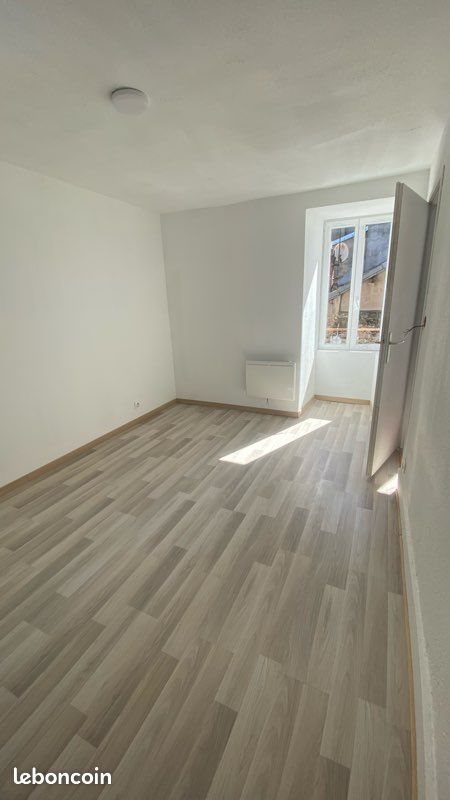 Appartement à louer, 35m², Gray