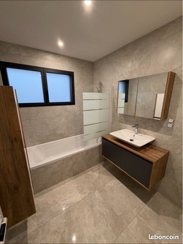 Maison à louer, 85m², Ergué-Gabéric