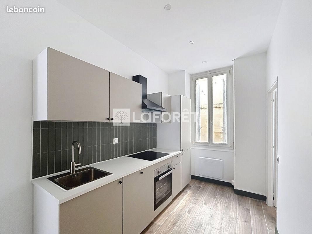 Appartement à louer, 41m², Marseille 2ème