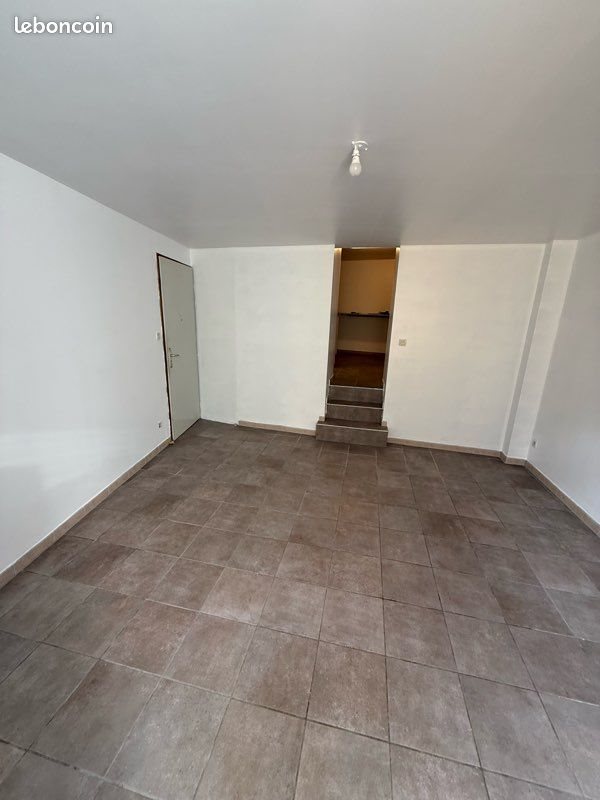 Appartement à louer, 65m², Bourg-Saint-Andéol