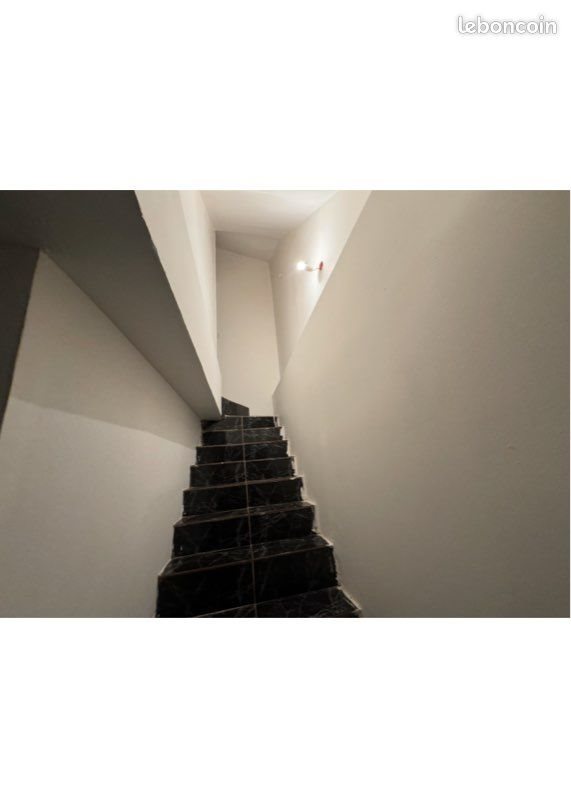 Appartement à louer, 80m², Revin