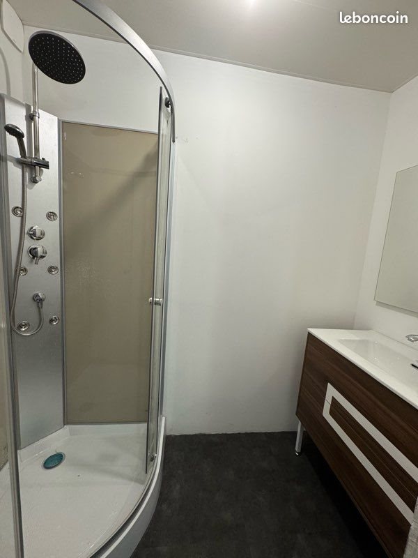 Maison à louer, 75m², Sardent