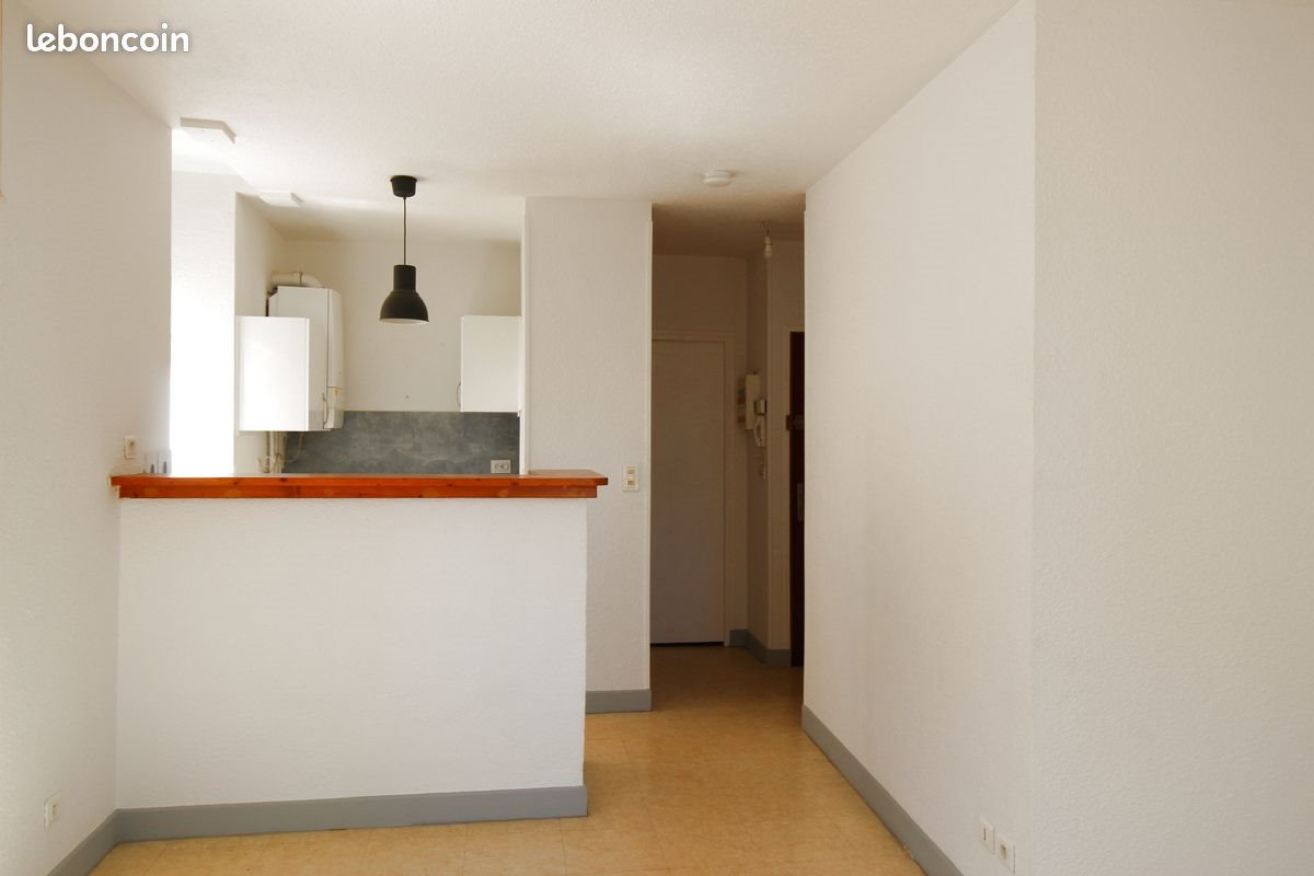 Appartement à louer, 42m², Pont-du-Château