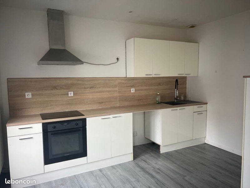 Appartement à louer, 87m², Breteuil