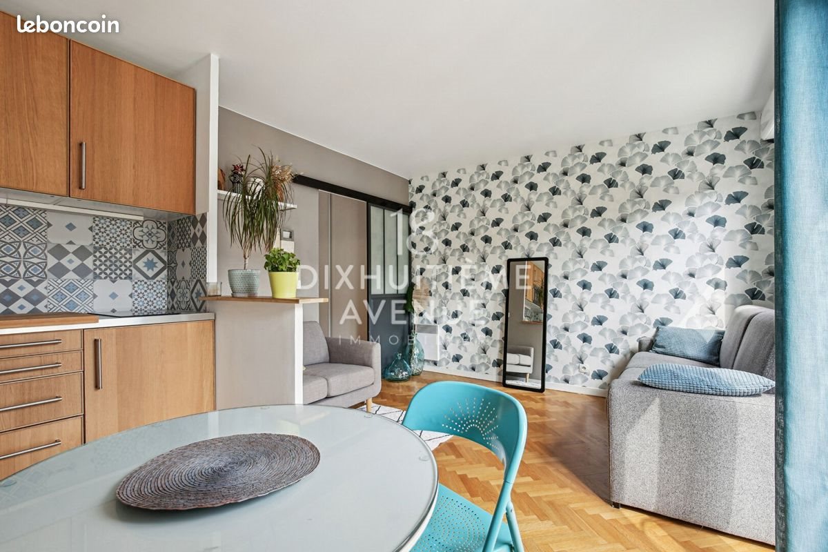 Appartement à louer, 27m², Paris 18ème
