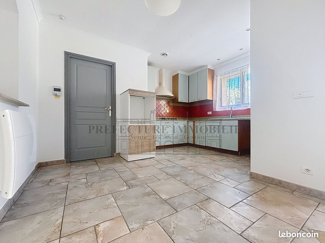 Appartement à vendre, 92m², Sommières