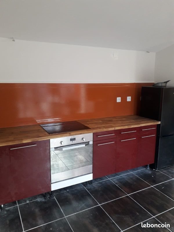 Appartement à louer, 55m², Plaissan