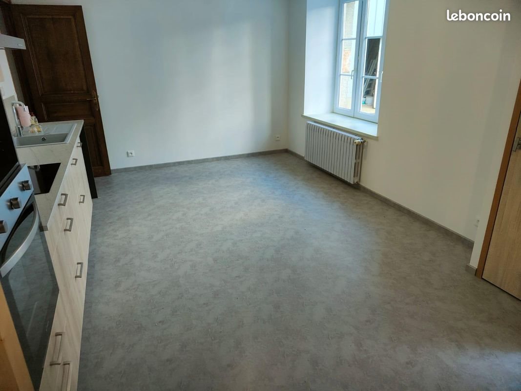 Maison à louer, 130m², Vasteville