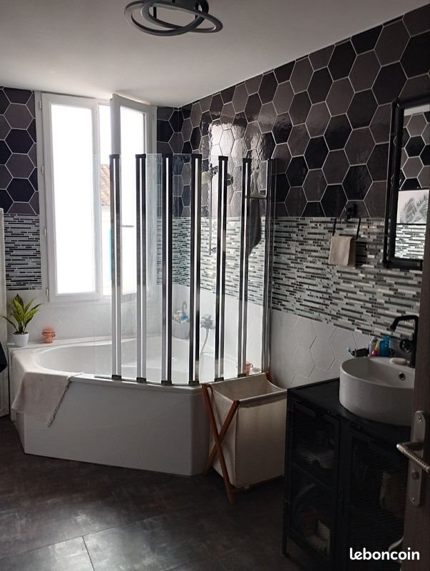 Maison à louer, 150m², Pons