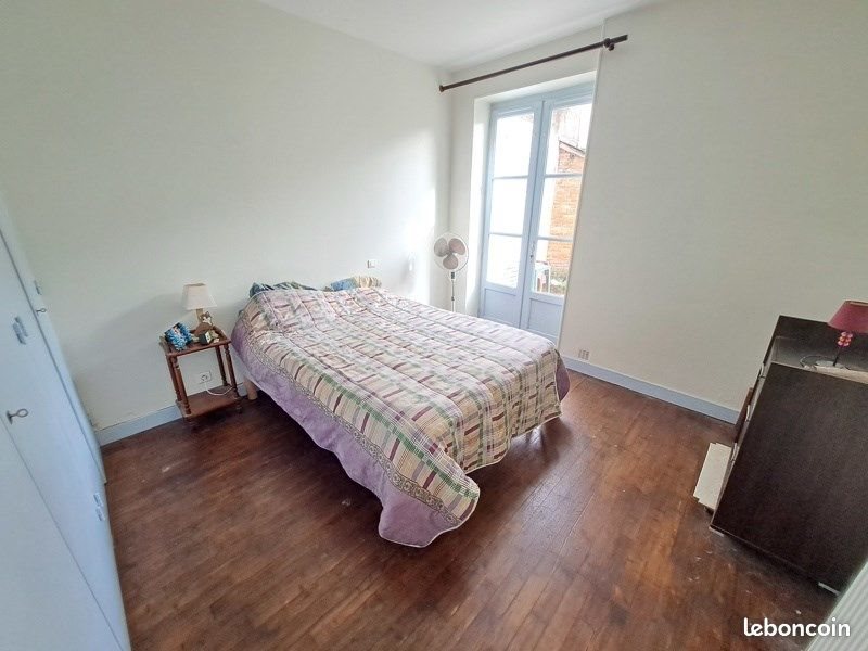 Appartement à vendre, 203m², Saint-Yrieix-la-Perche