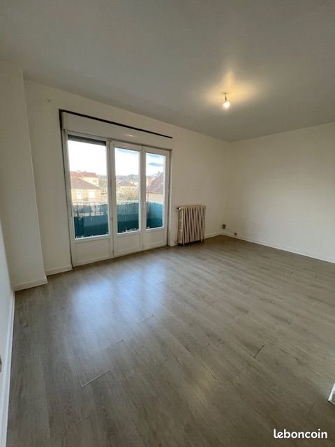 Appartement à louer, 80m², Brive-la-Gaillarde