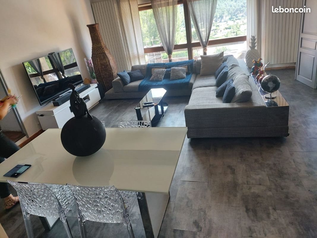 Maison à louer, 120m², Carnoux-en-Provence