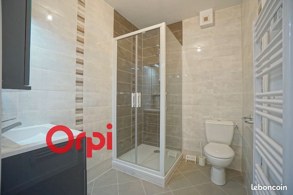 Appartement à louer, 43m², Bernay