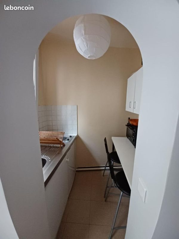 Appartement à louer, 20m², Paris 18ème