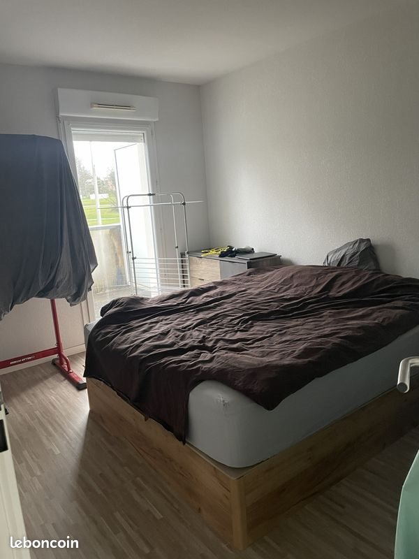 Appartement à louer, 42m², Lons