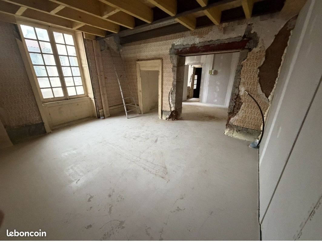 Appartement à vendre, 68m², Montbrison