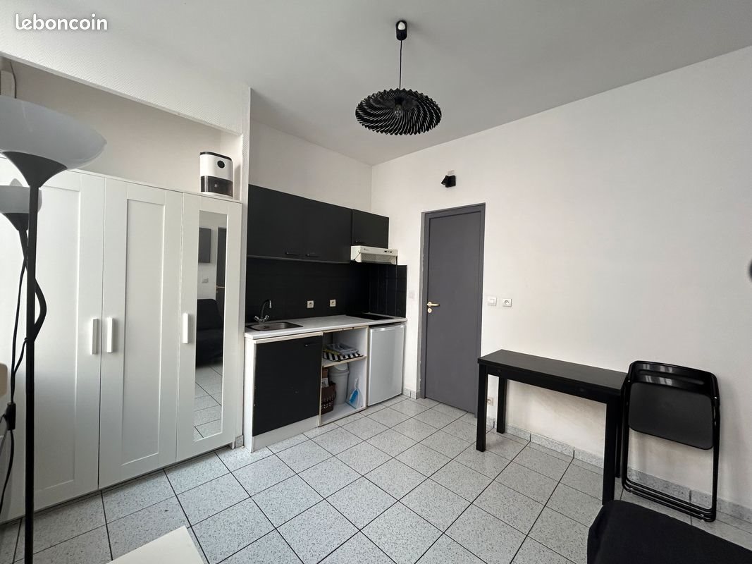 Appartement à louer, 16m², Lille
