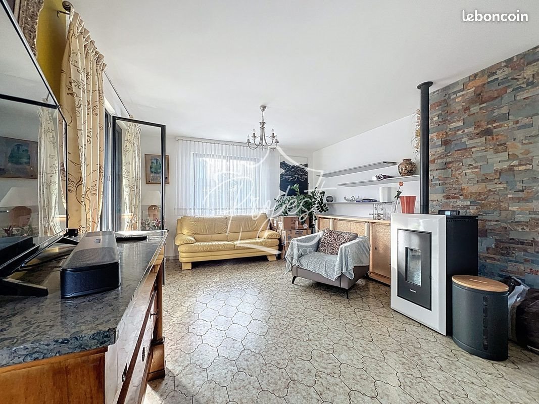 Maison à vendre, 152m², Nommay