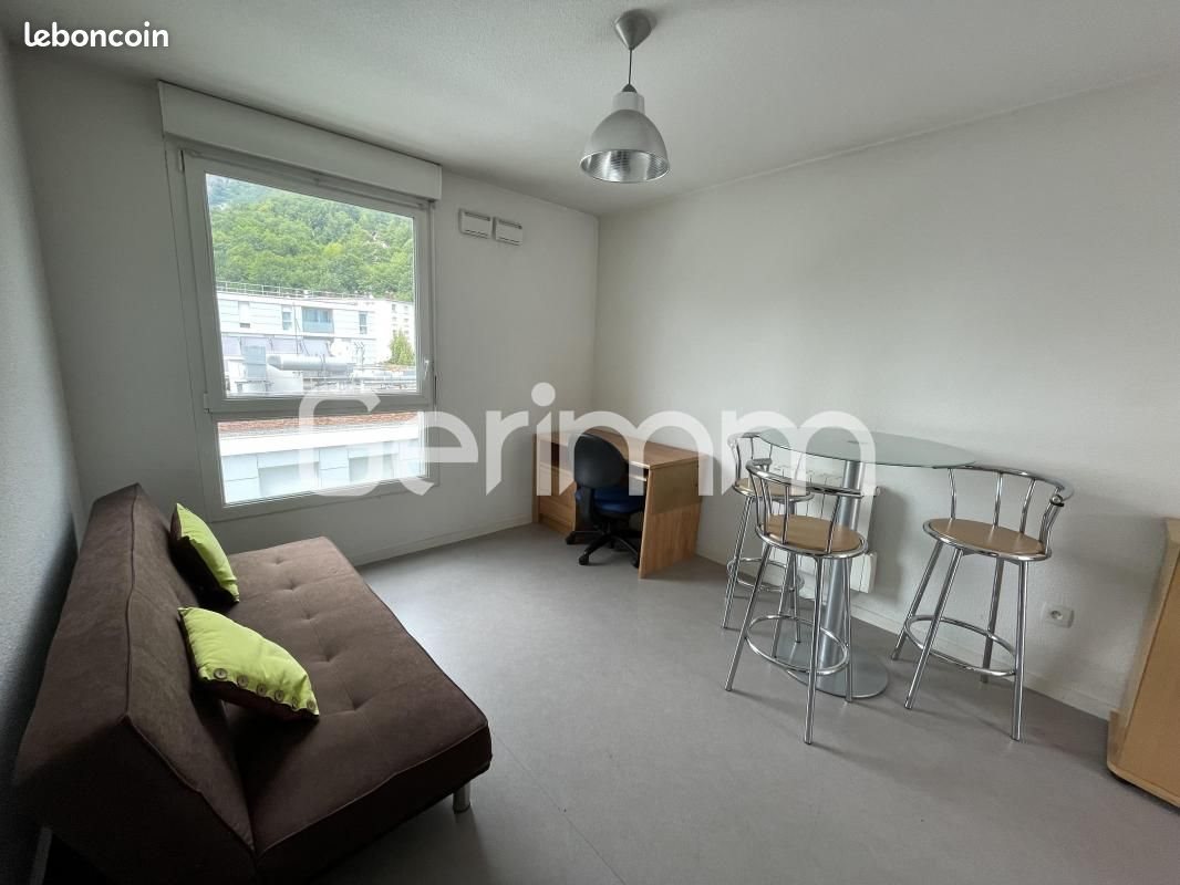 Appartement à louer, 18m², Saint-Martin-le-Vinoux