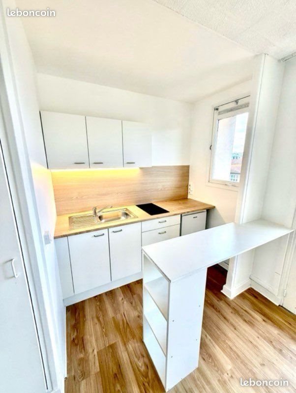 Appartement à louer, 22m², Paris 14ème