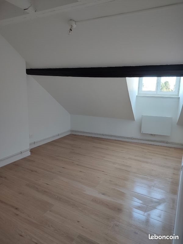 Appartement à louer, 32m², Denain