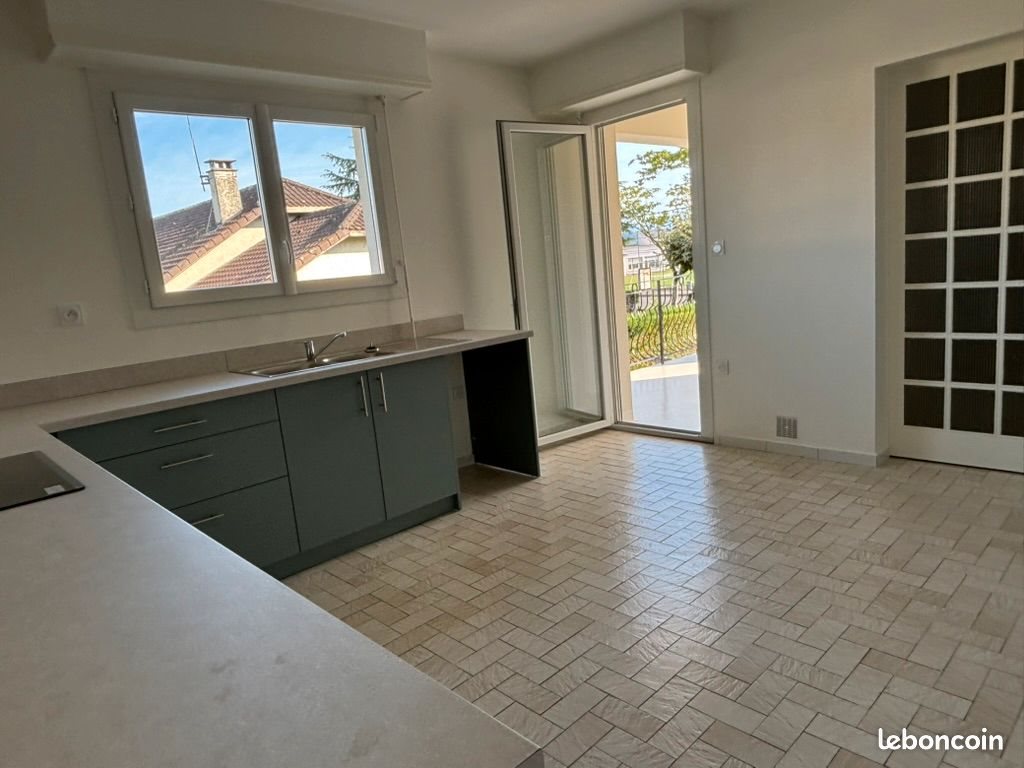 Appartement à louer, 103m², Lescar