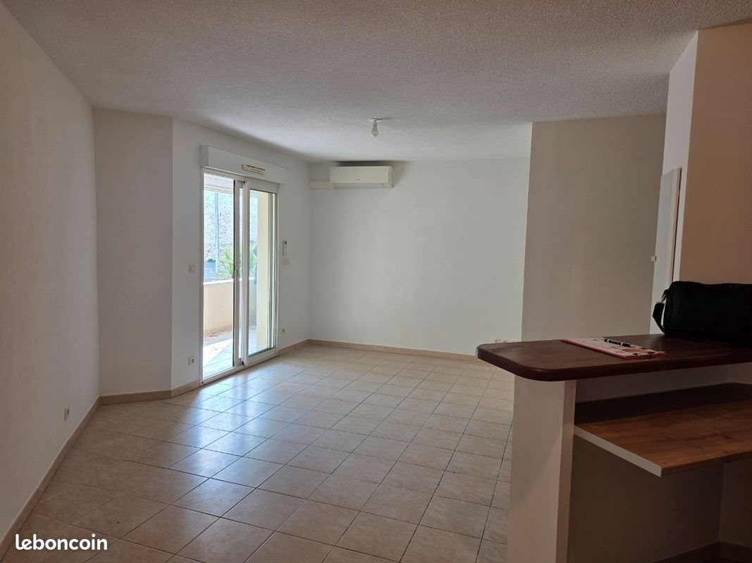 Appartement à louer, 48m², Pézenas