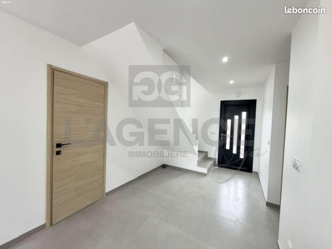 Maison à vendre, 115m², Marnaz
