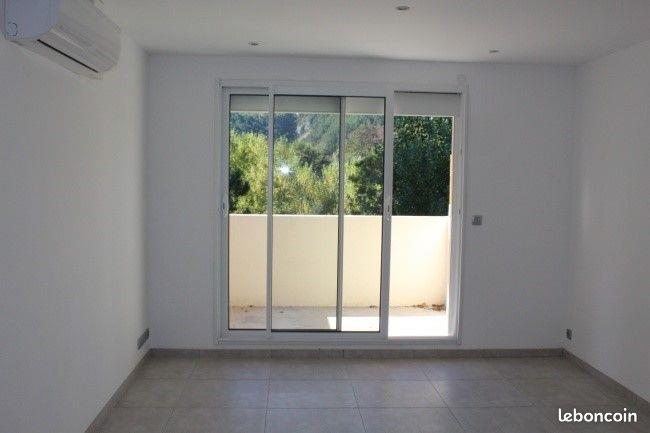 Appartement à louer, 63m², Aouste-sur-Sye