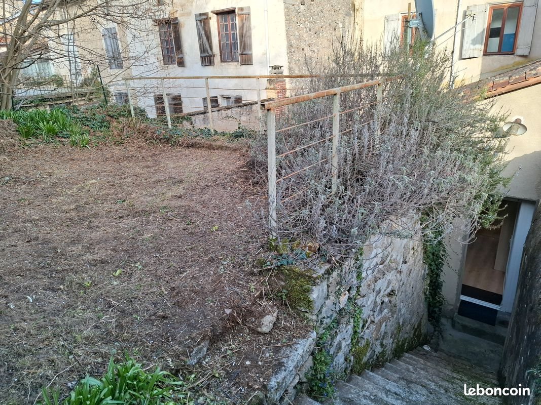 Appartement à louer, 31m², Nontron