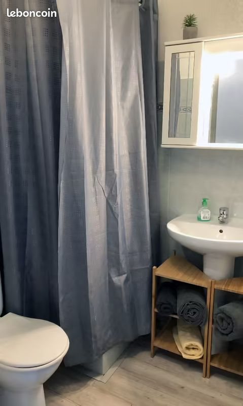 Appartement à louer, 19m², Valbonne