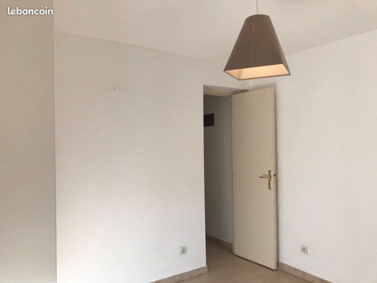 Appartement à louer, 60m², Corbara