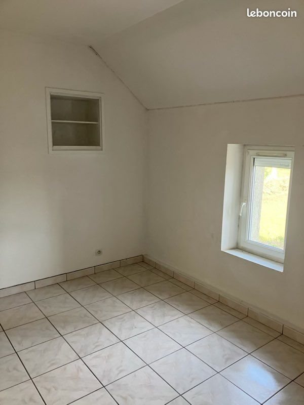 Maison à louer, 58m², Longues-sur-Mer