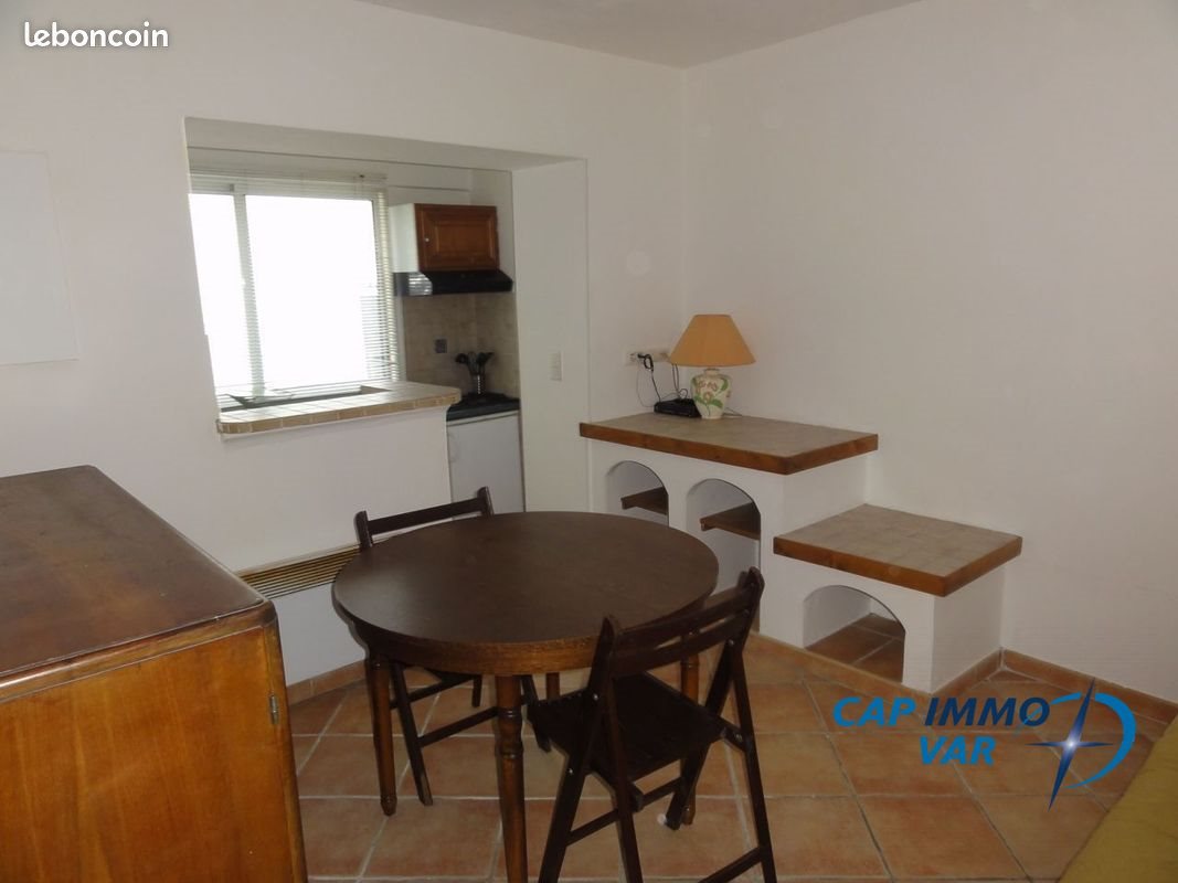 Appartement à louer, 30m², Le Castellet