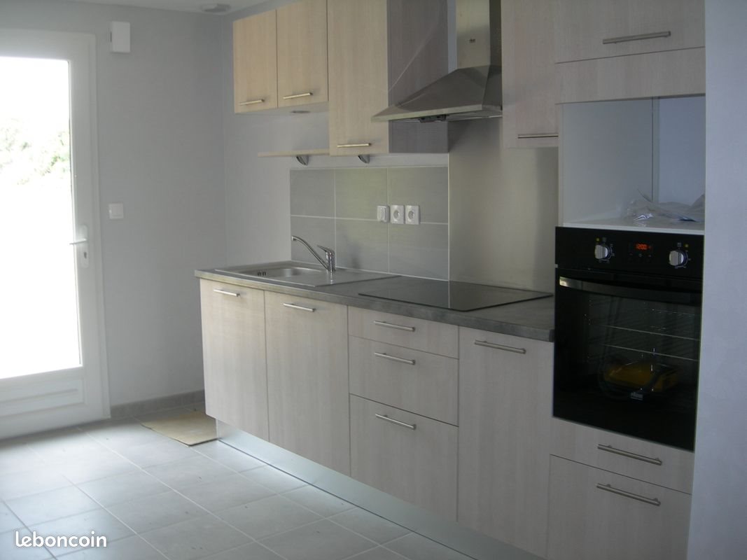 Maison à louer, 40m², Ploudiry