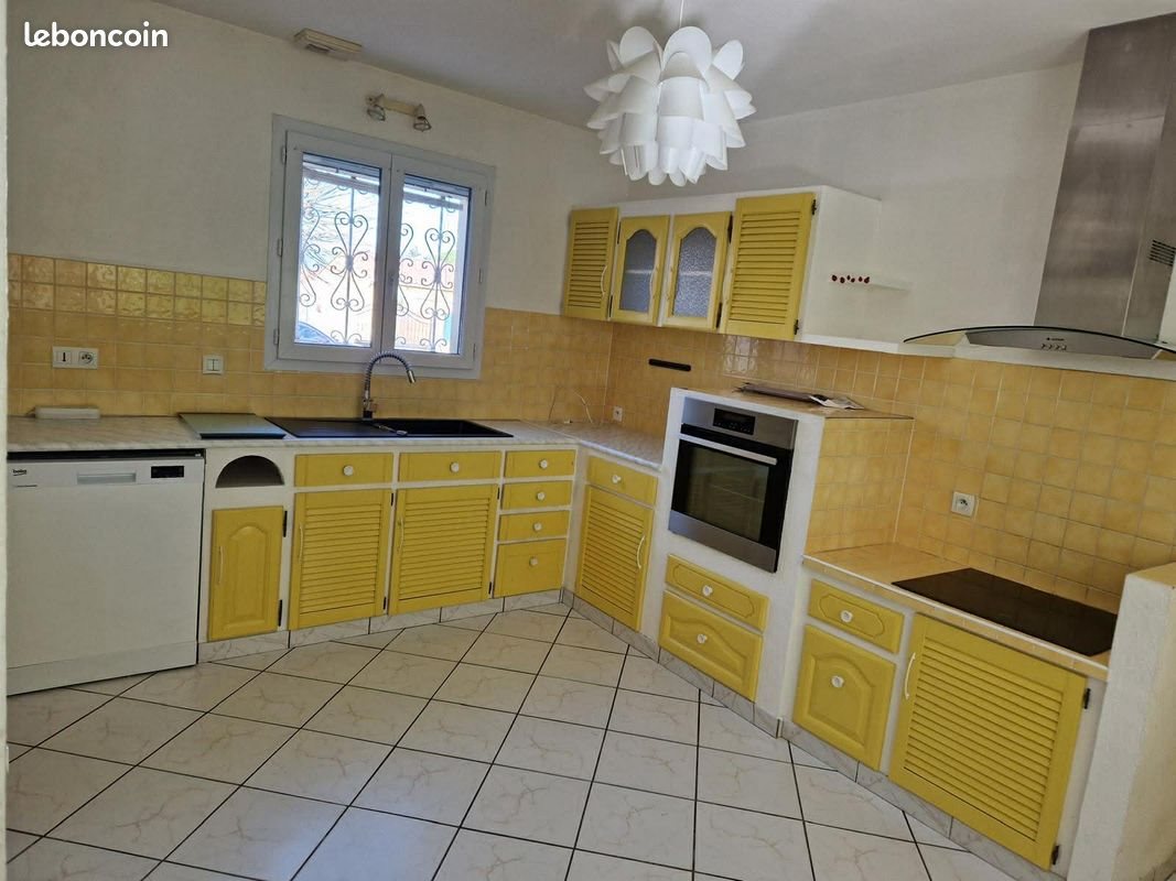 Maison à louer, 90m², Pont-Saint-Esprit