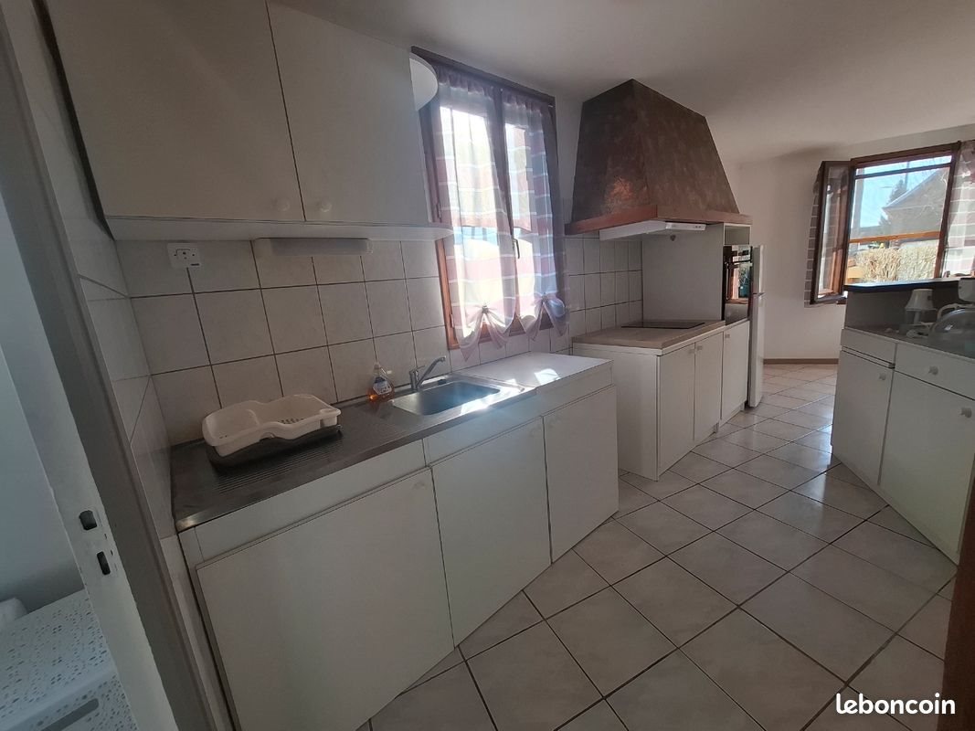 Appartement à louer, 44m², Pont-Sainte-Marie