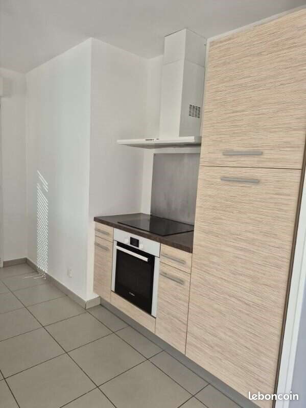 Maison à louer, 75m², Saint-Sauveur