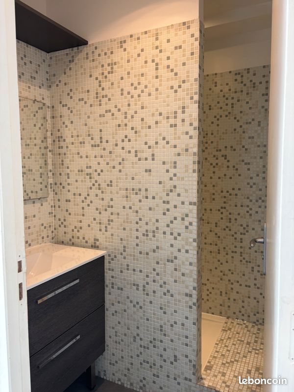 Appartement à louer, 54m², Marseille 12ème