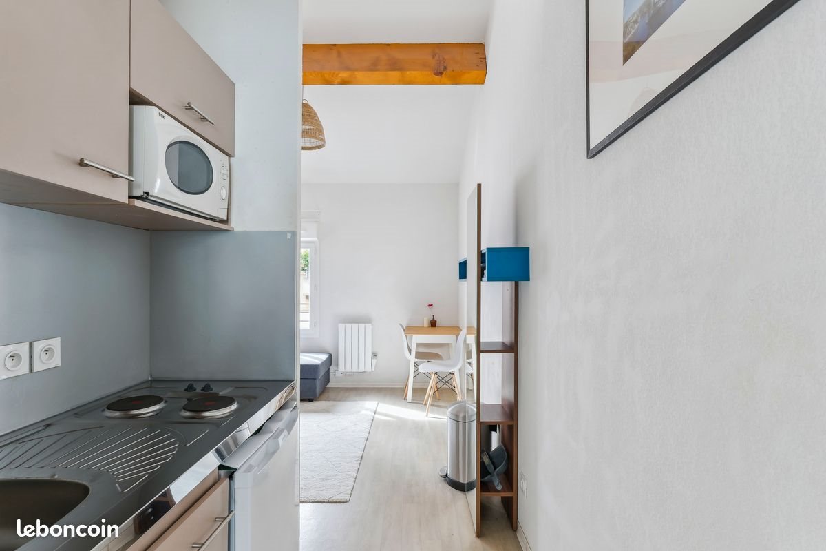 Appartement à louer, 19m², Marseille 1er